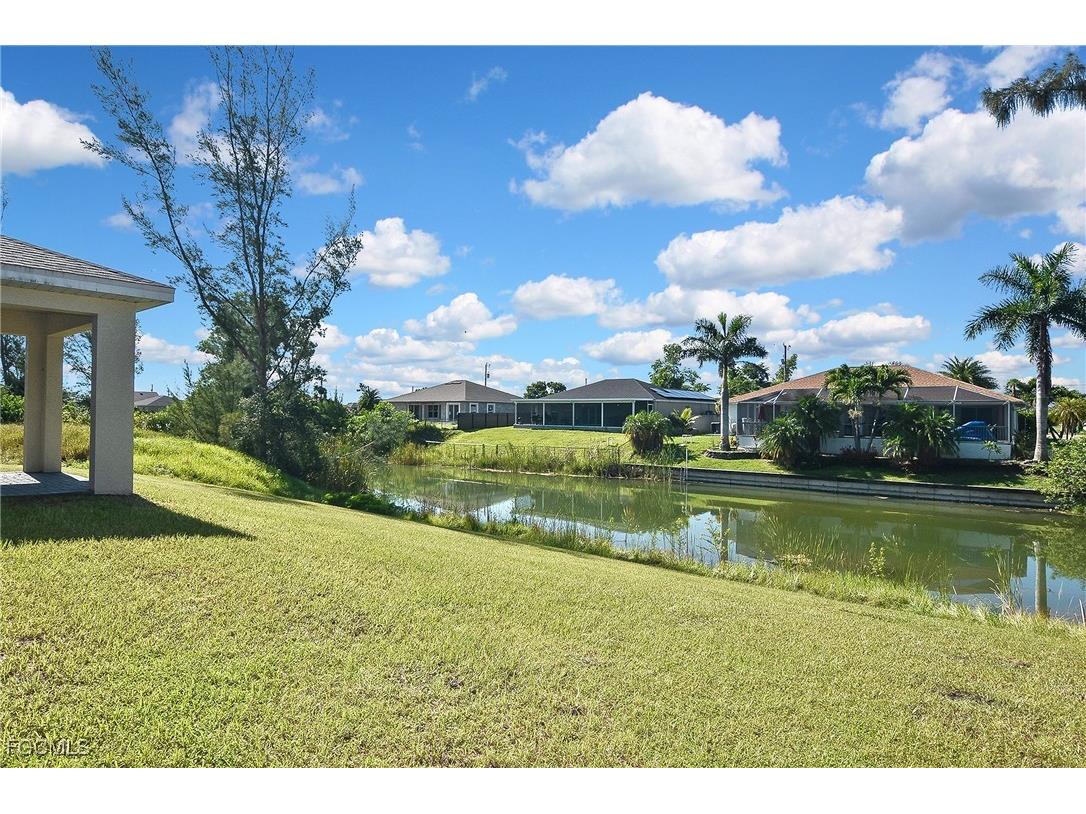 1820 NW 21st Street Cape Coral FL 33993 2025006266 image45