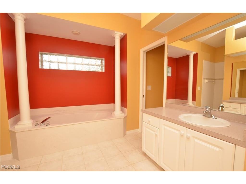 1820 SW 29th Terrace Cape Coral FL 33914 2025025314 image12