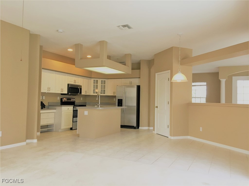 1820 SW 29th Terrace Cape Coral FL 33914 2025025314 image16