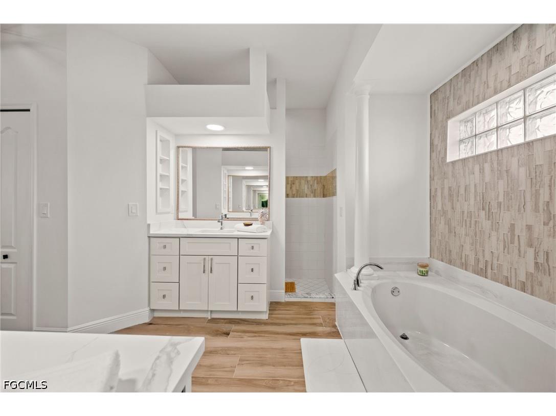 1820 SW 29th Terrace Cape Coral FL 33914 2026020937 image28