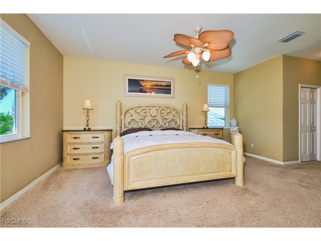 1820 SW 49th Terrace Cape Coral FL 33914 2025005457 image28