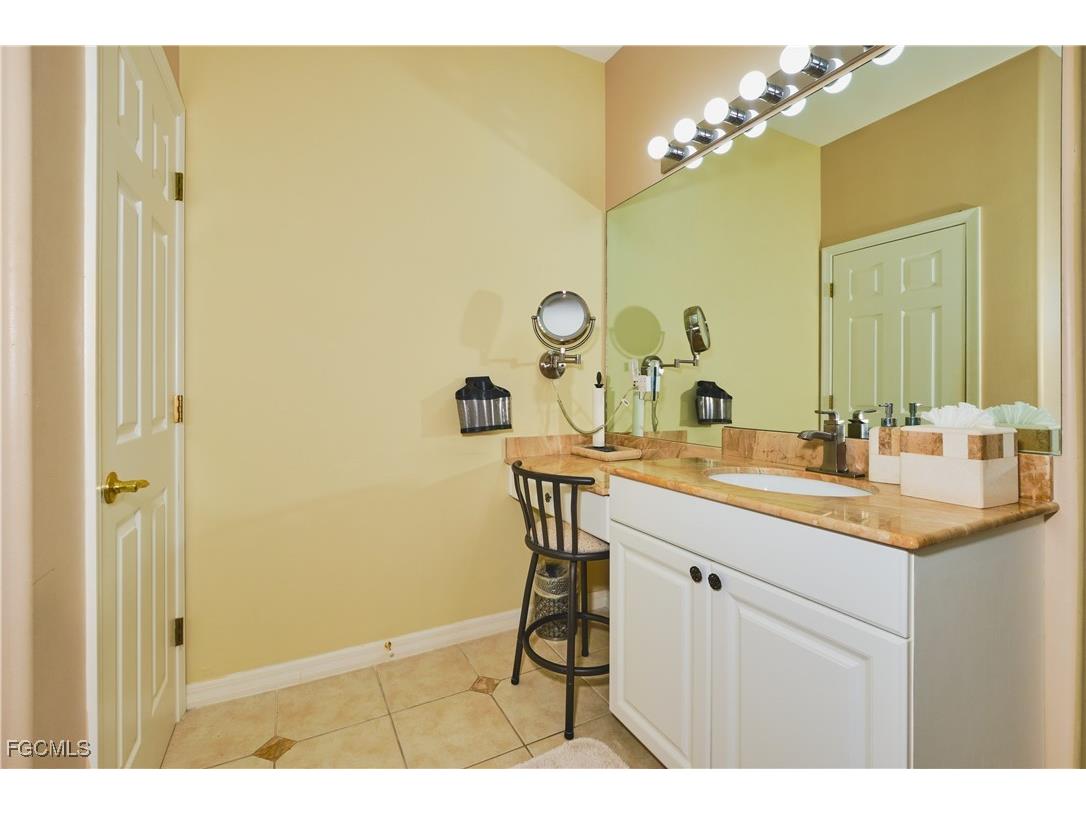 1820 SW 49th Terrace Cape Coral FL 33914 2025005457 image35