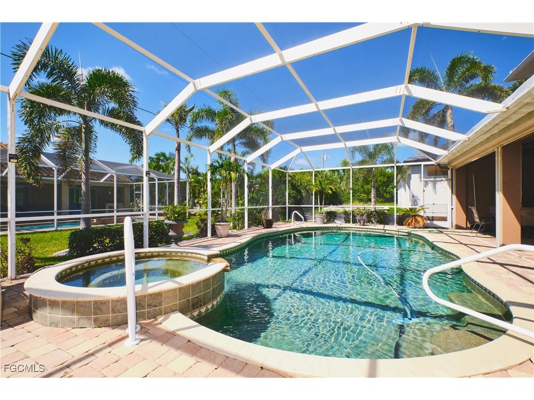 1820 SW 49th Terrace Cape Coral FL 33914 2025005457 image46