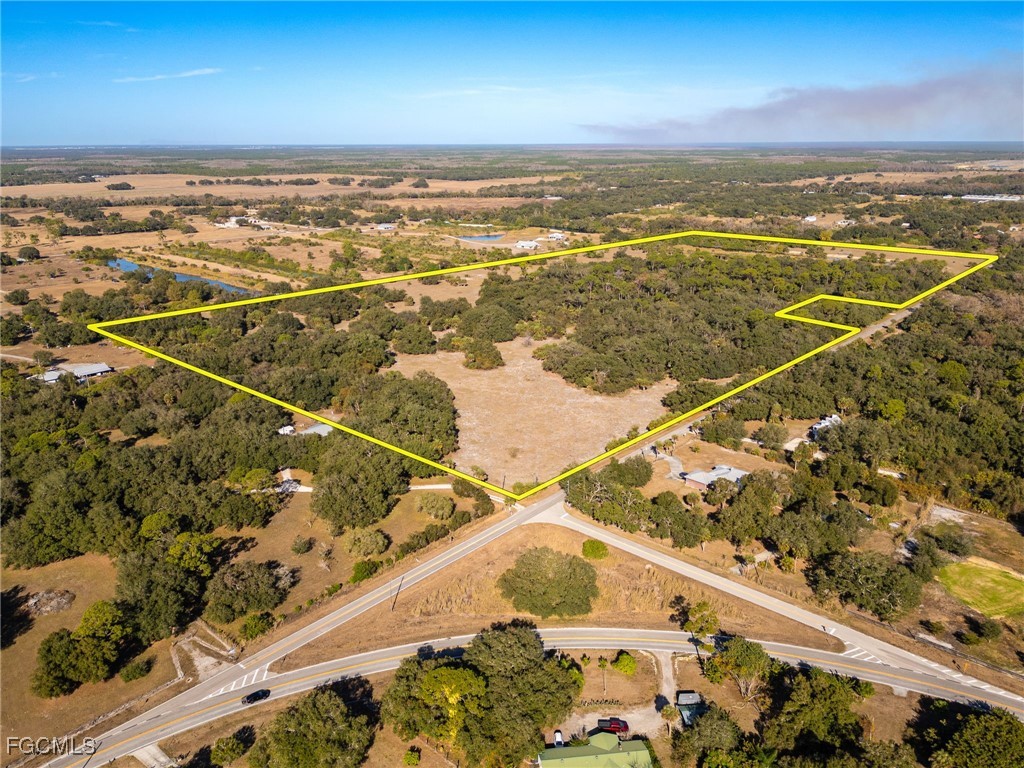 18201 Persimmon Ridge Road Alva FL 33920 2026000961 image1