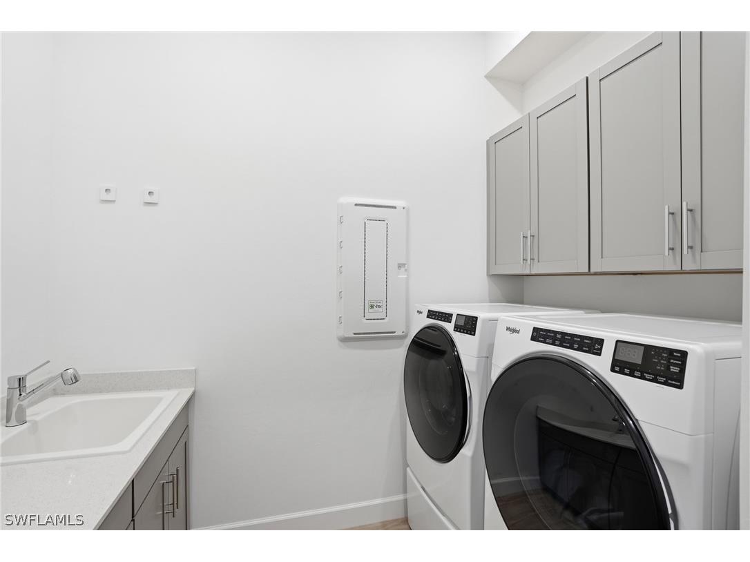 1821 Amador Court Naples FL 34120 226007705 image34
