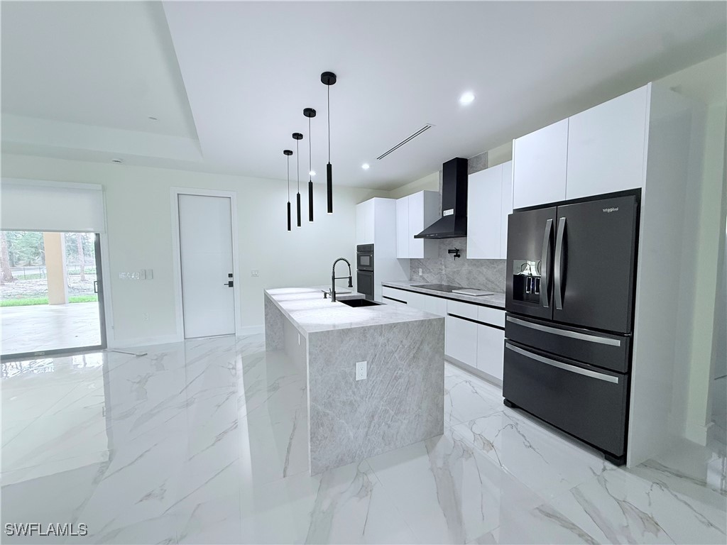 1821 Desoto Boulevard N Naples FL 34120 225082953 image4