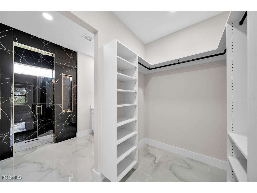 1821 NE 13th Avenue Cape Coral FL 33909 2025000070 image21