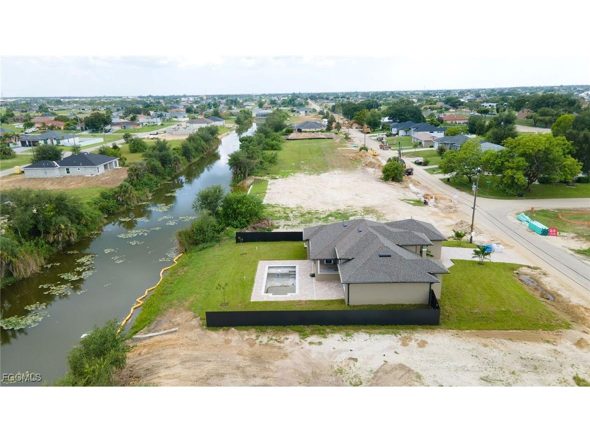 1821 NE 13th Avenue Cape Coral FL 33909 2025000070 image5