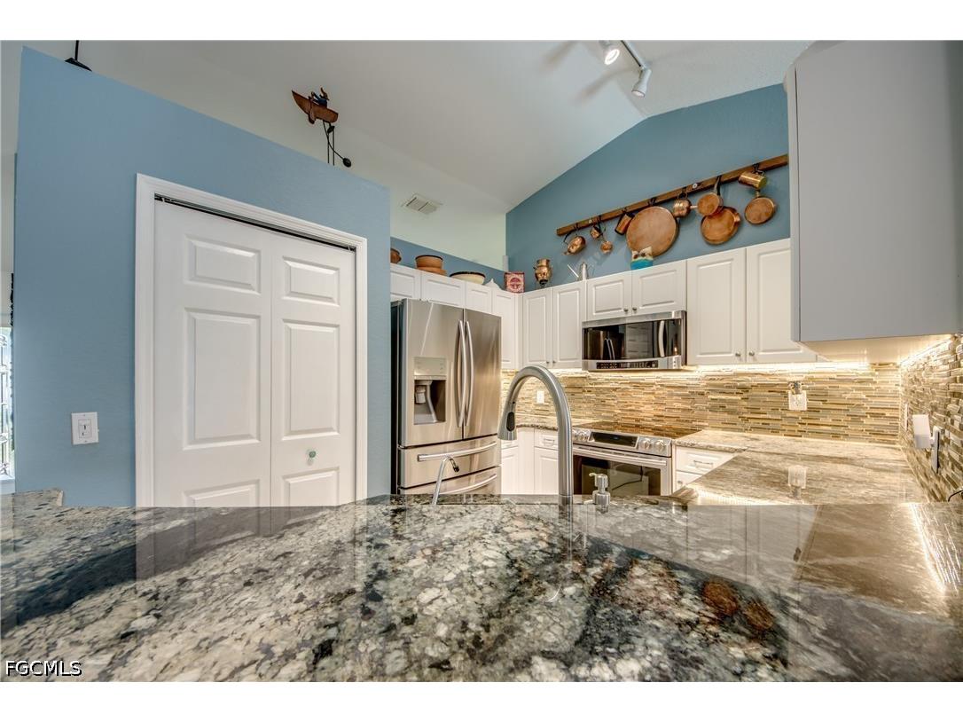 1821 NW 1st Place Cape Coral FL 33993 2026023839 image16