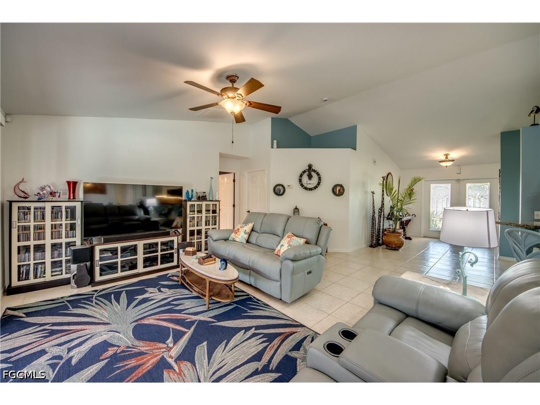 1821 NW 1st Place Cape Coral FL 33993 2026023839 image23