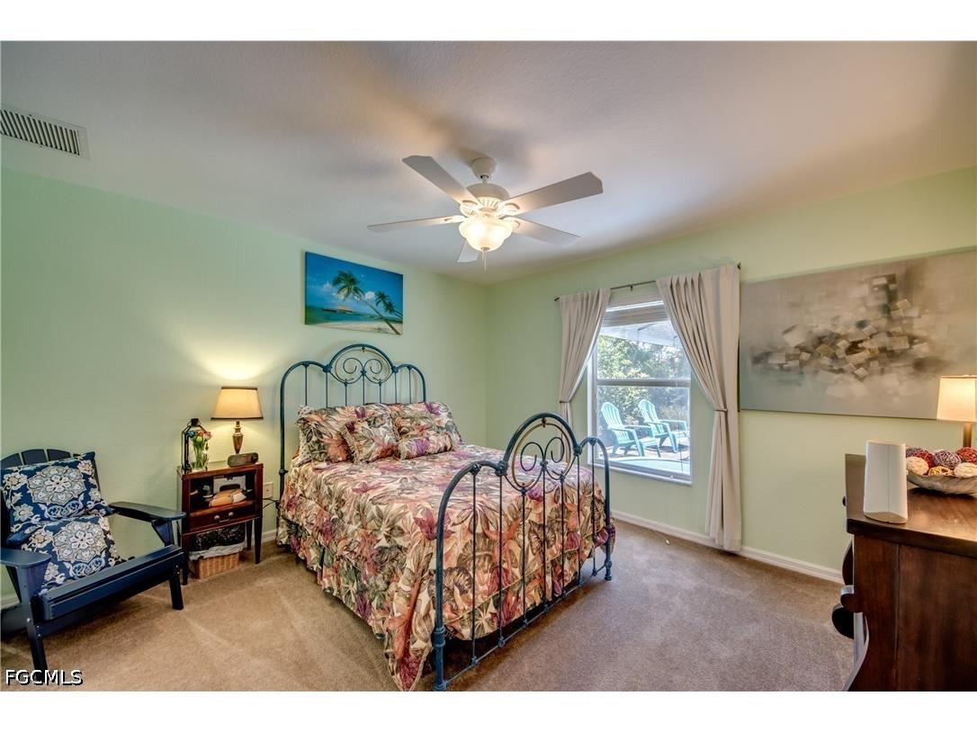 1821 NW 1st Place Cape Coral FL 33993 2026023839 image28