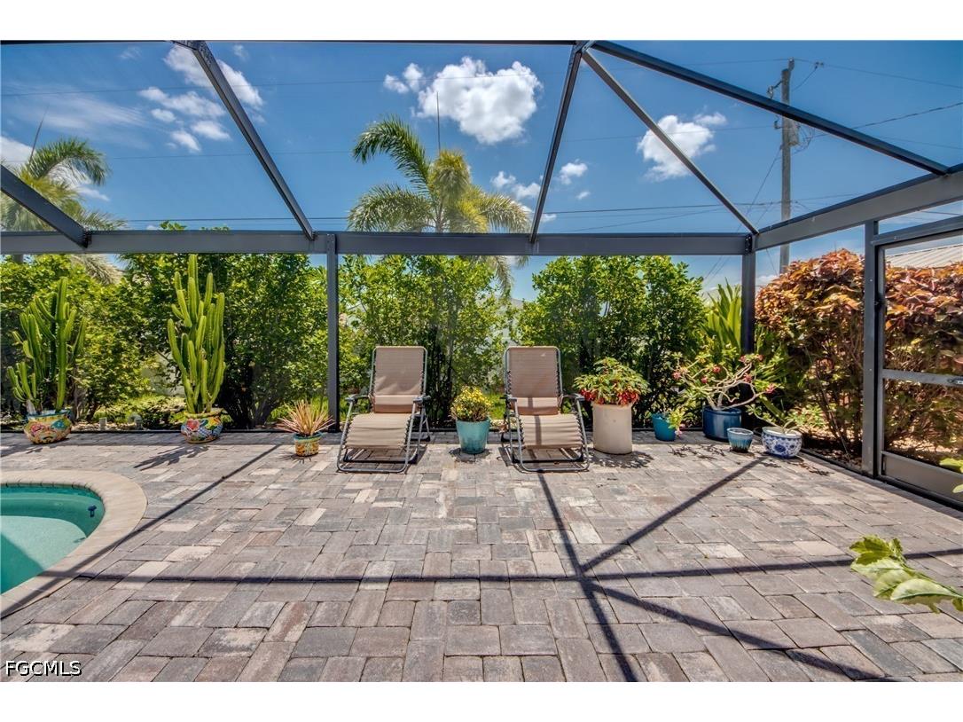 1821 NW 1st Place Cape Coral FL 33993 2026023839 image3