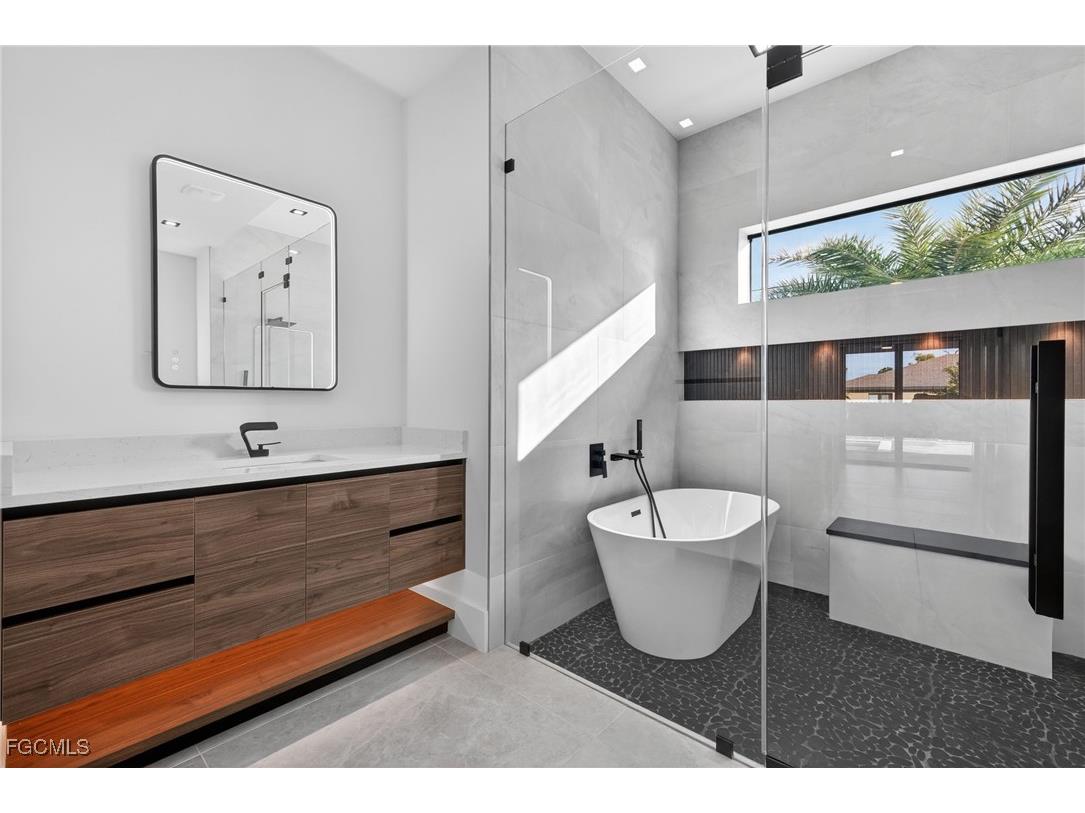 1821 SW 25th Terrace Cape Coral FL 33914 2025024509 image26