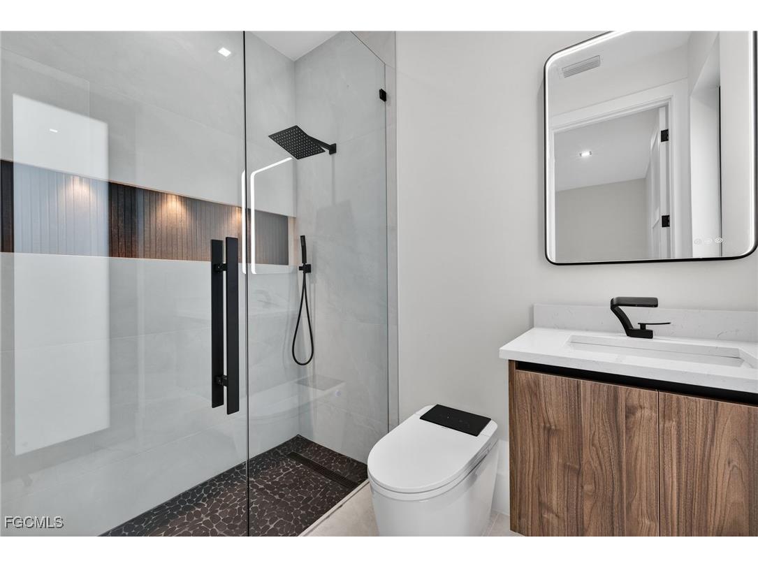 1821 SW 25th Terrace Cape Coral FL 33914 2025024509 image32