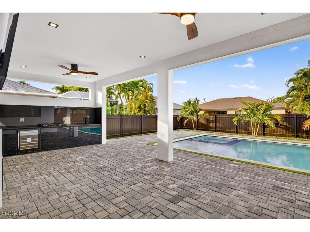 1821 SW 25th Terrace Cape Coral FL 33914 2025024509 image35