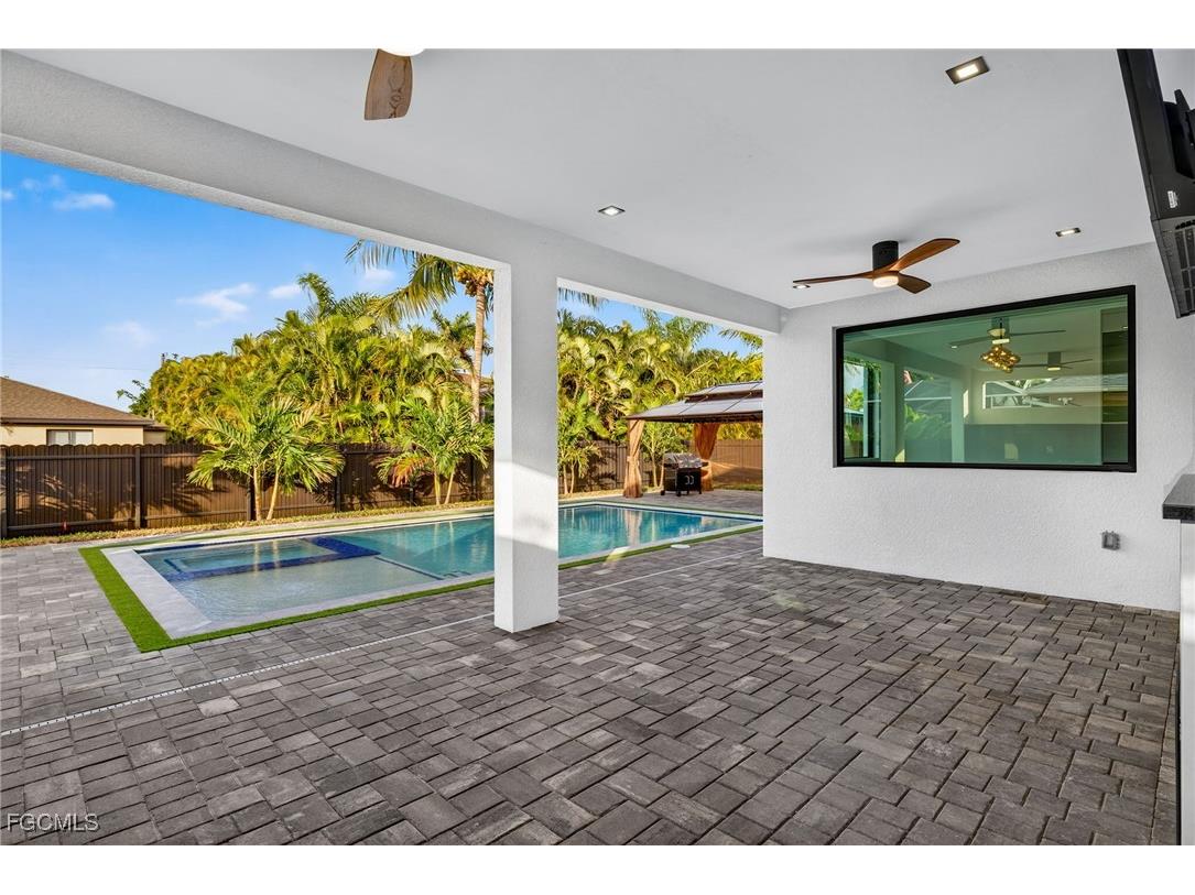 1821 SW 25th Terrace Cape Coral FL 33914 2025024509 image37