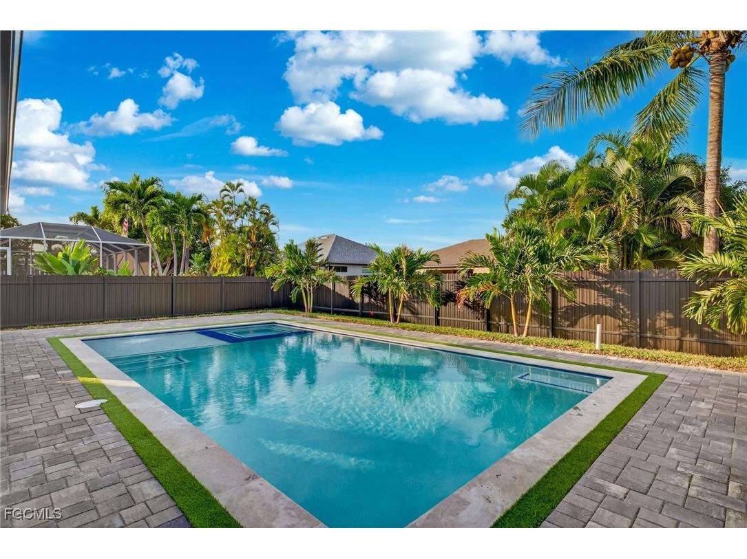 1821 SW 25th Terrace Cape Coral FL 33914 2025024509 image40