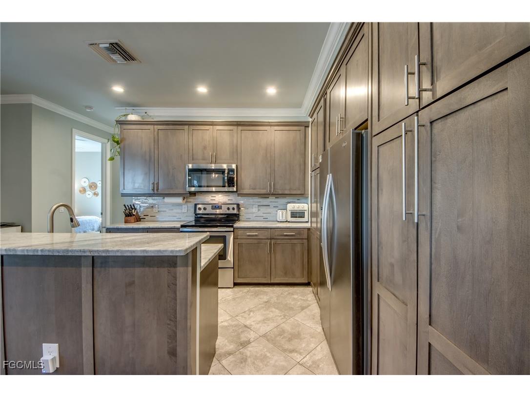 1821 SW 28th Lane Cape Coral FL 33914 2026006299 image11