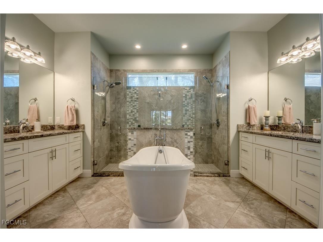 1821 SW 28th Lane Cape Coral FL 33914 2026006299 image18