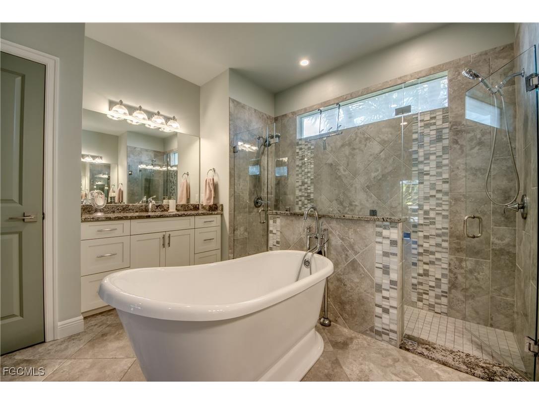 1821 SW 28th Lane Cape Coral FL 33914 2026006299 image19