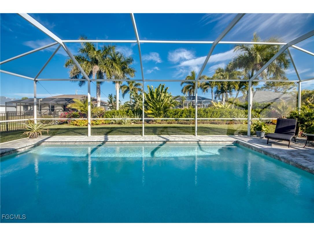 1821 SW 28th Lane Cape Coral FL 33914 2026006299 image2