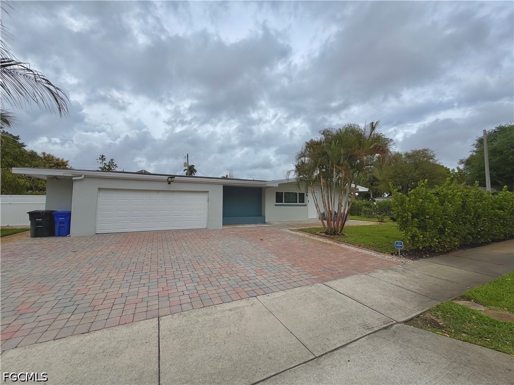 1821 Winkler Avenue Fort Myers FL 33901 2026016486 image2