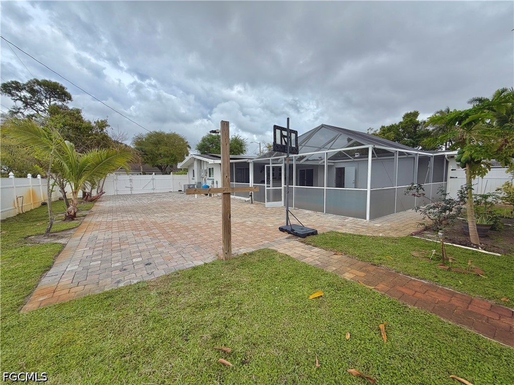1821 Winkler Avenue Fort Myers FL 33901 2026016486 image21