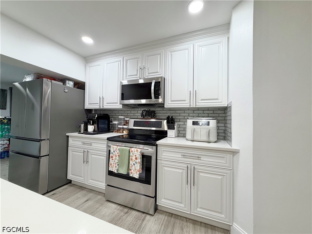 1821 Winkler Avenue Fort Myers FL 33901 2026016486 image4