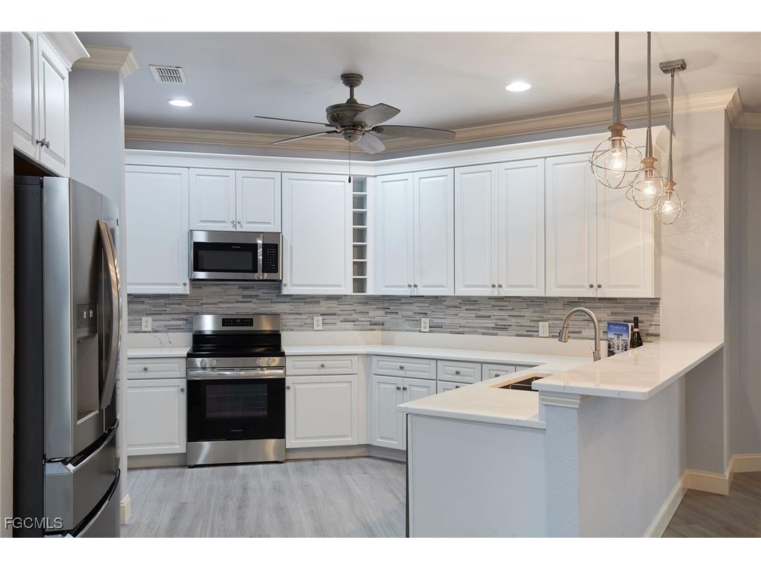 18210 Chesapeake Court Fort Myers FL 33908 2025001453 image2