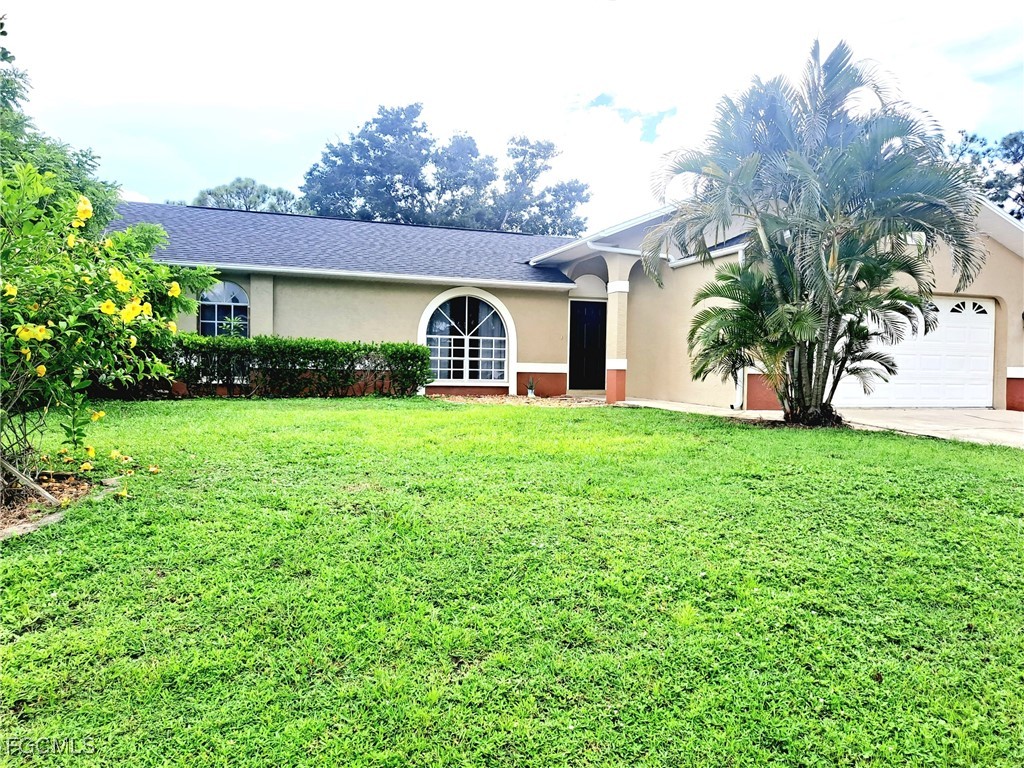 18213 Apple Road Fort Myers FL 33967 2025007413 image1