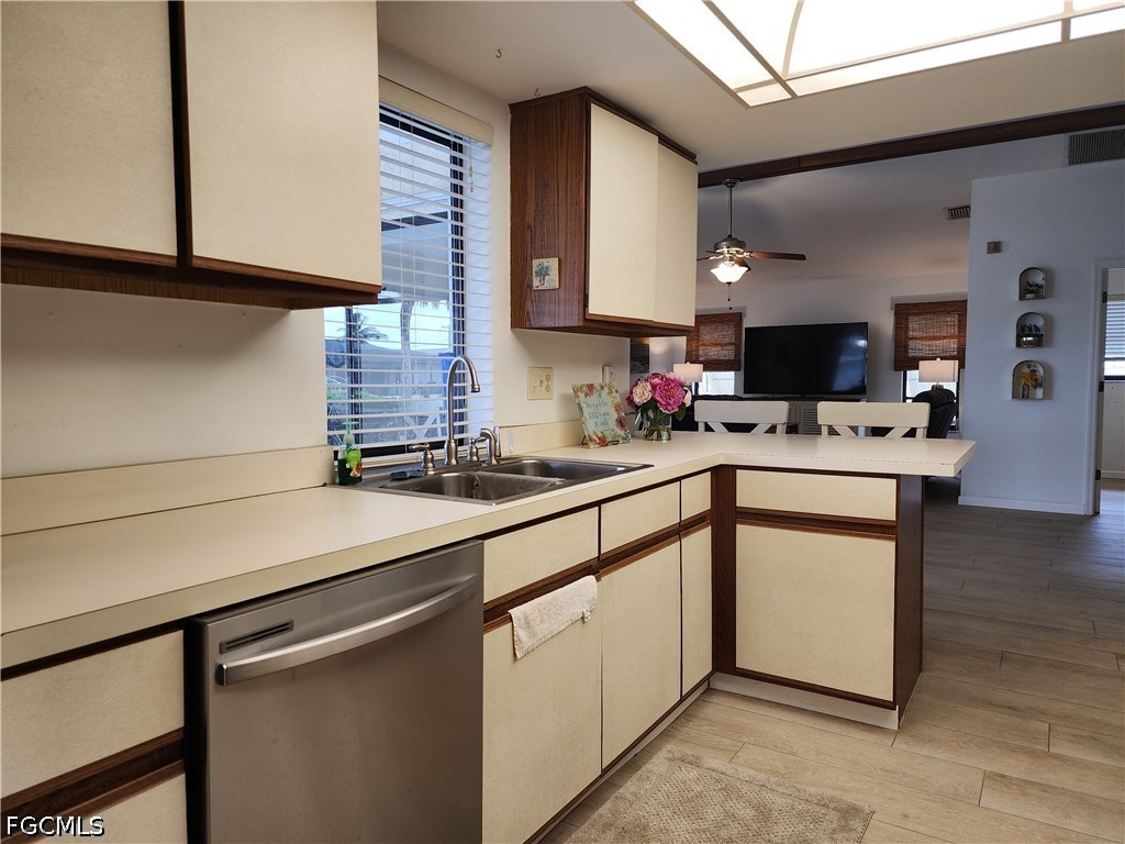 1822 SE 11th Terrace Cape Coral FL 33990 2026027367 image19