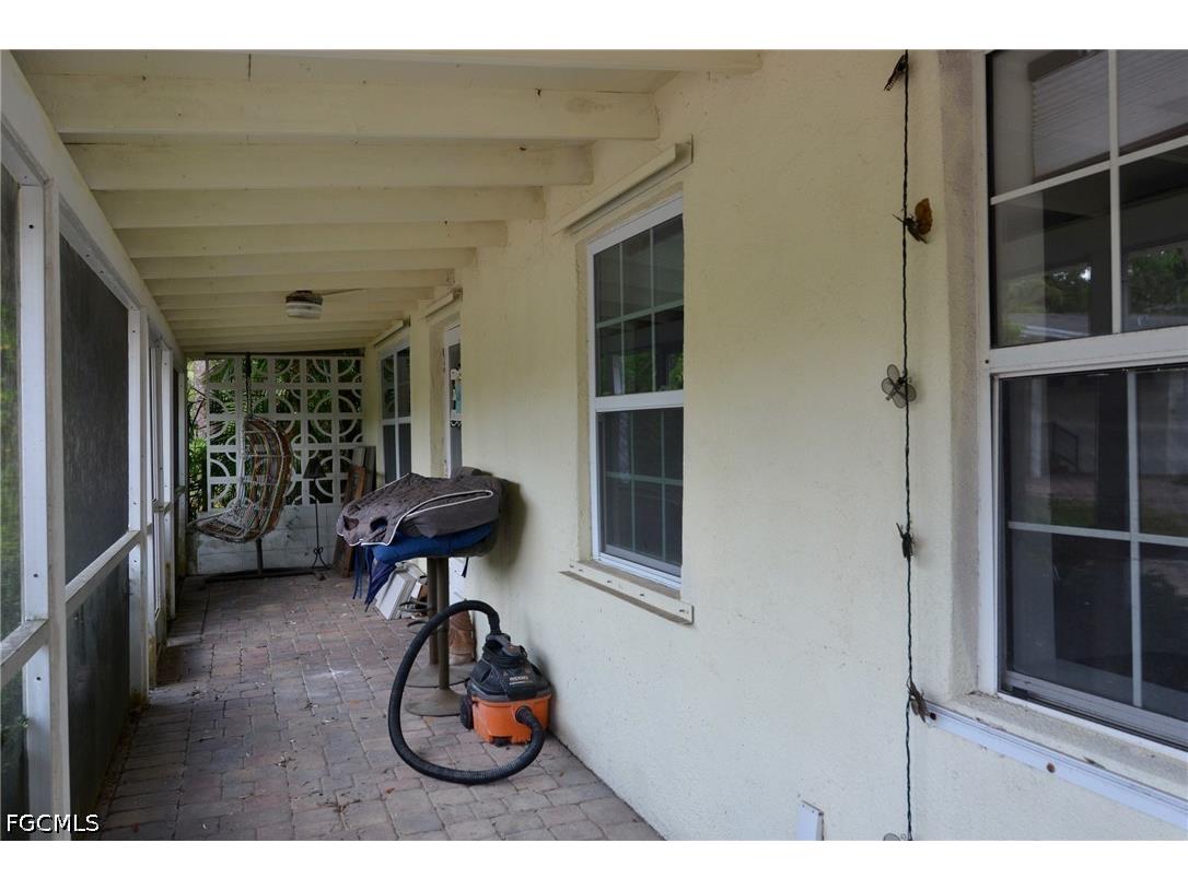 18220 Elmwood Drive Alva FL 33920 2026018191 image38