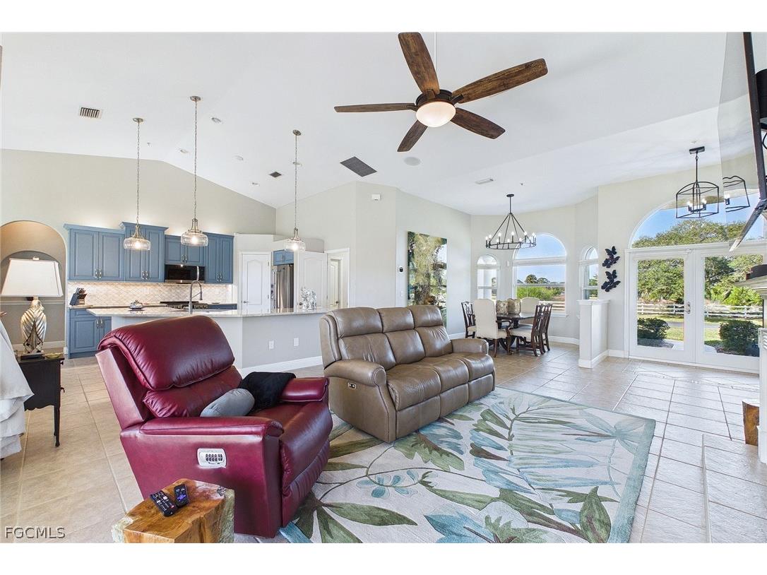 18220 Riverchase Court Alva FL 33920 2026005769 image8
