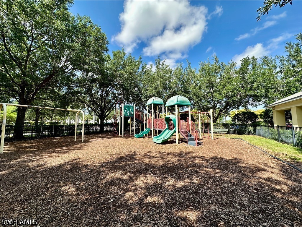 1823 Alameda Drive Naples FL 34120 226016447 image32