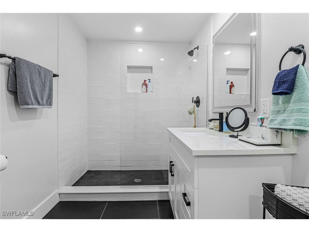 1823 Hurricane Harbor Lane Naples FL 34102 225069541 image21