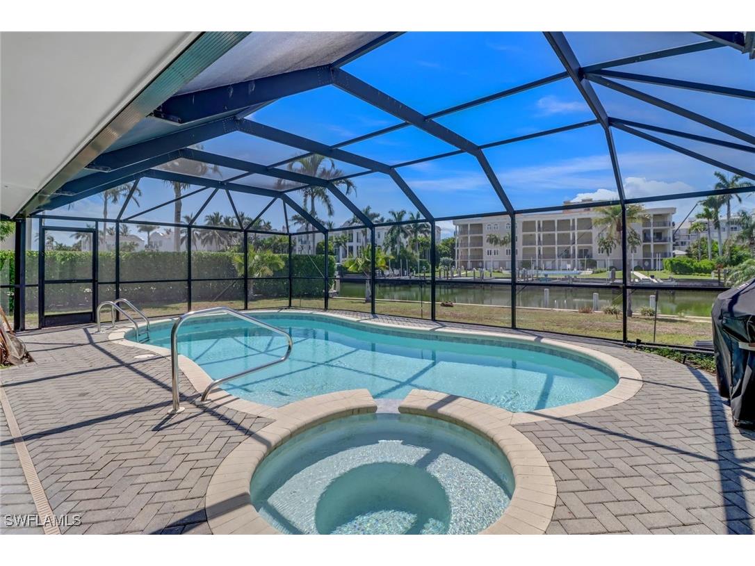 1823 Hurricane Harbor Lane Naples FL 34102 225069542 image27