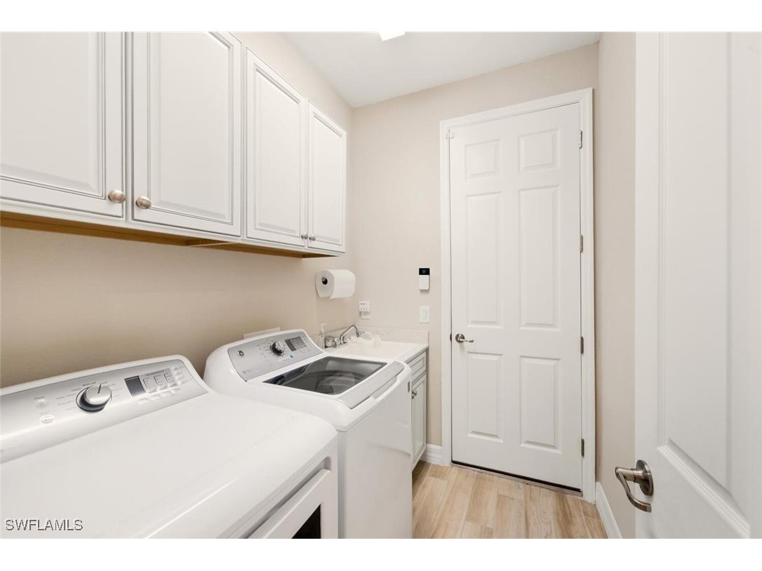 1823 Mustique Street Naples FL 34120 225076878 image24