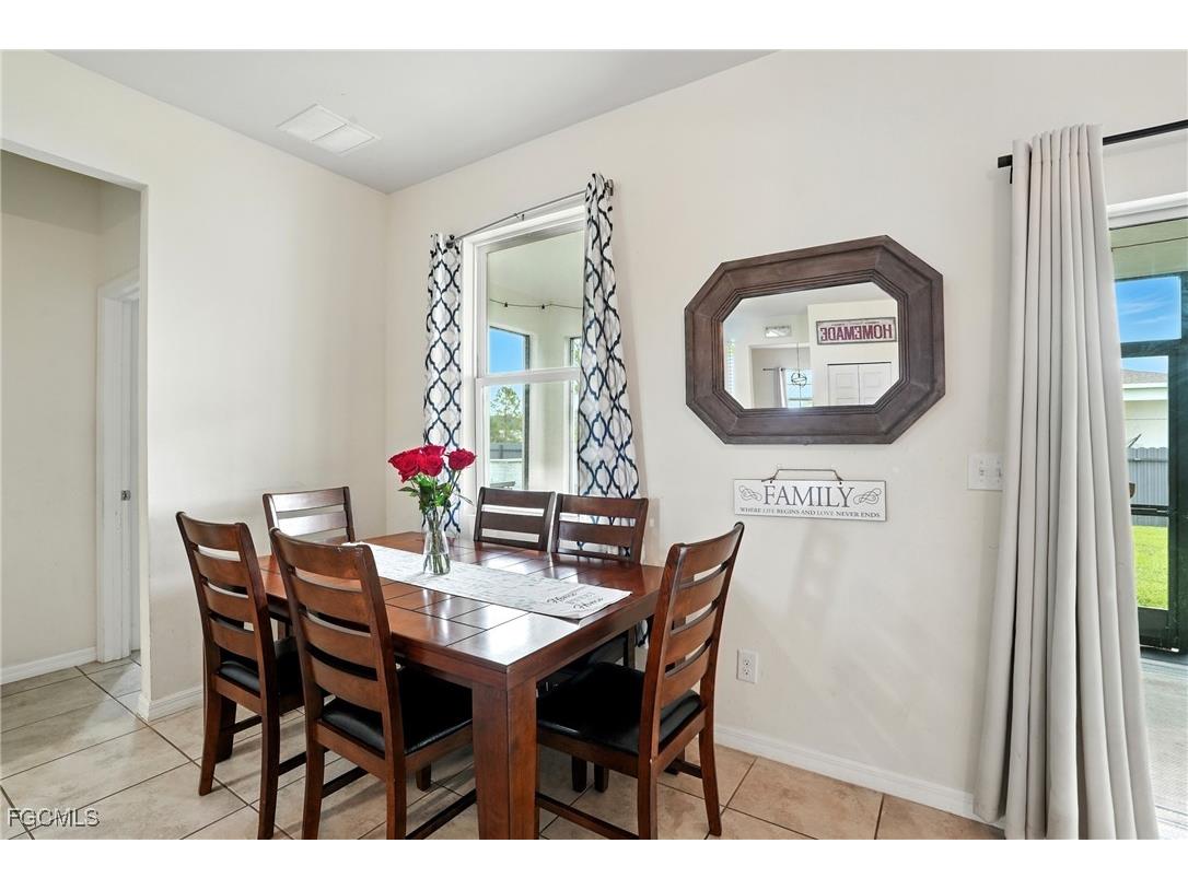 1823 NW 10th Street Cape Coral FL 33993 2025022525 image10