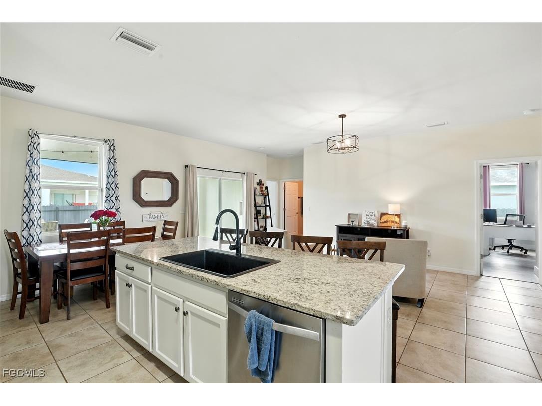 1823 NW 10th Street Cape Coral FL 33993 2025022525 image14