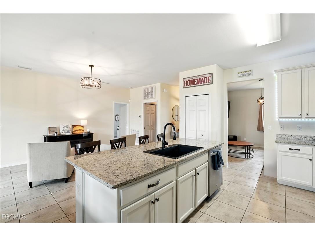 1823 NW 10th Street Cape Coral FL 33993 2025022525 image16