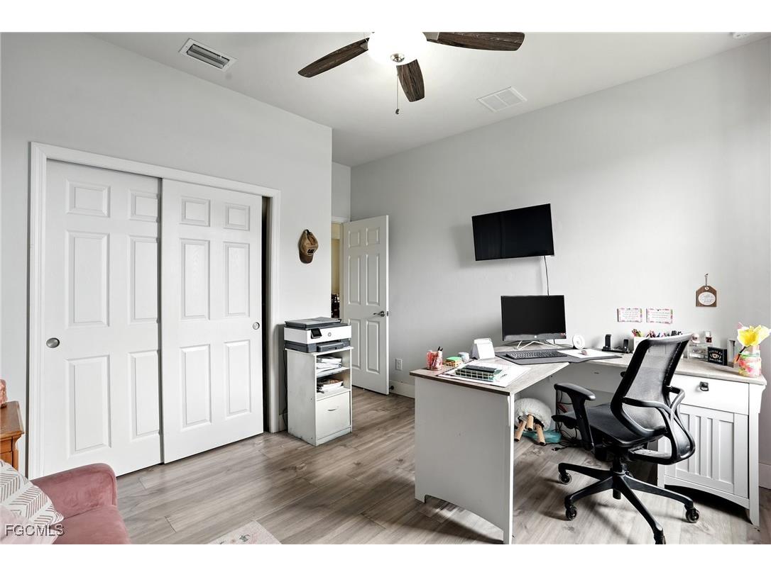 1823 NW 10th Street Cape Coral FL 33993 2025022525 image28