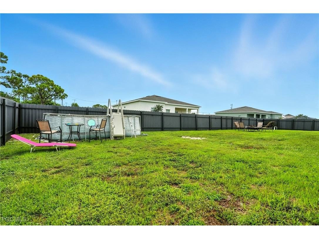 1823 NW 10th Street Cape Coral FL 33993 2025022525 image37