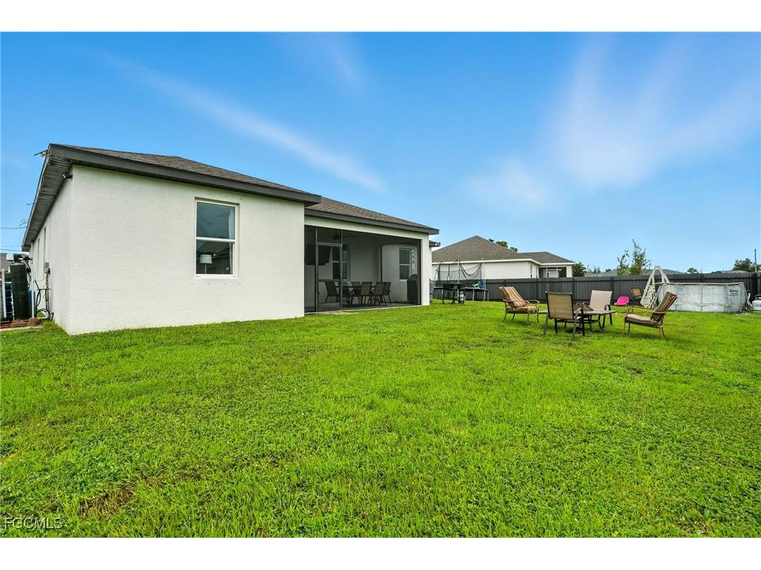 1823 NW 10th Street Cape Coral FL 33993 2025022525 image39