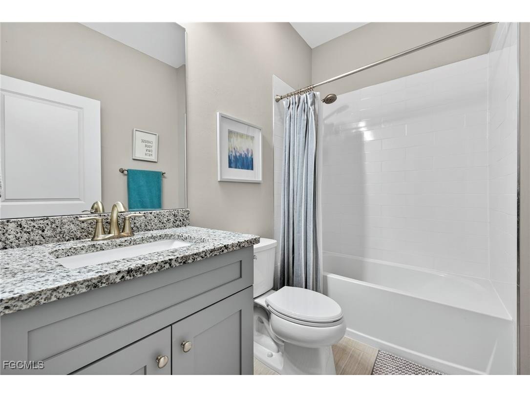 1823 NW 28th Place Cape Coral FL 33993 2025014818 image11