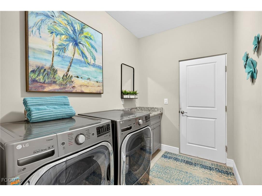 1823 NW 28th Place Cape Coral FL 33993 2025014818 image14