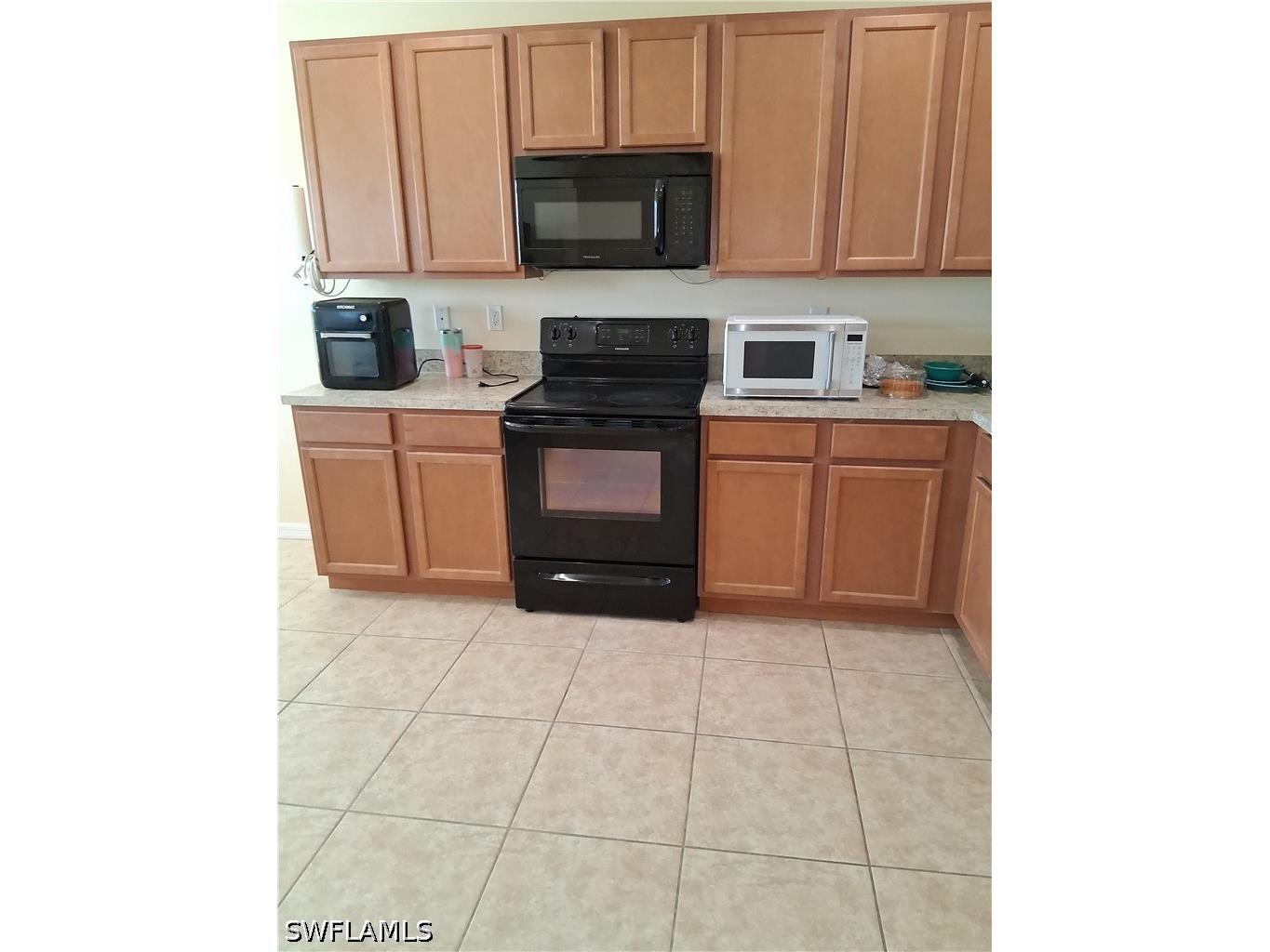 1823 SW 16th Terrace Cape Coral FL 33991 226013841 image2