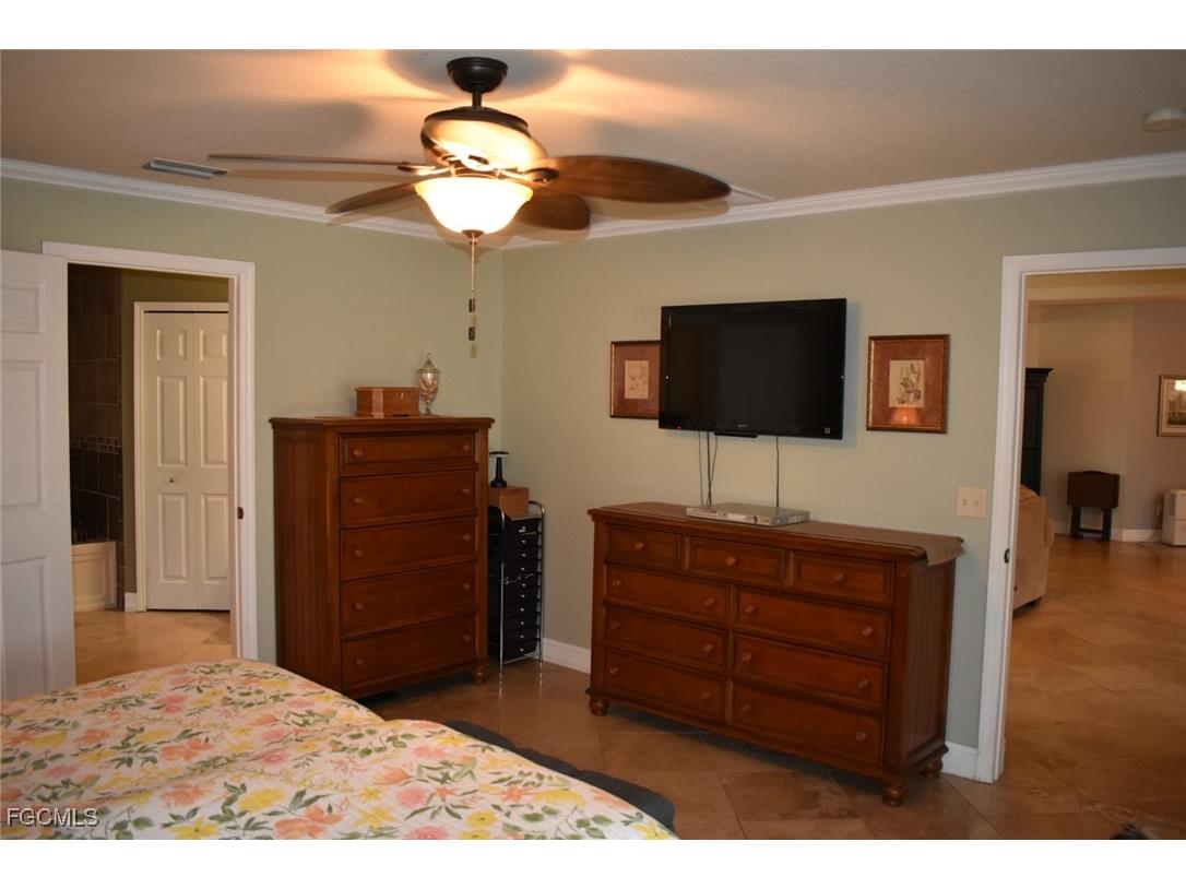 1823 SW 39th Street Cape Coral FL 33914 2026002262 image15