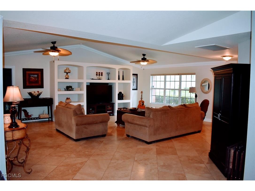 1823 SW 39th Street Cape Coral FL 33914 2026002262 image9