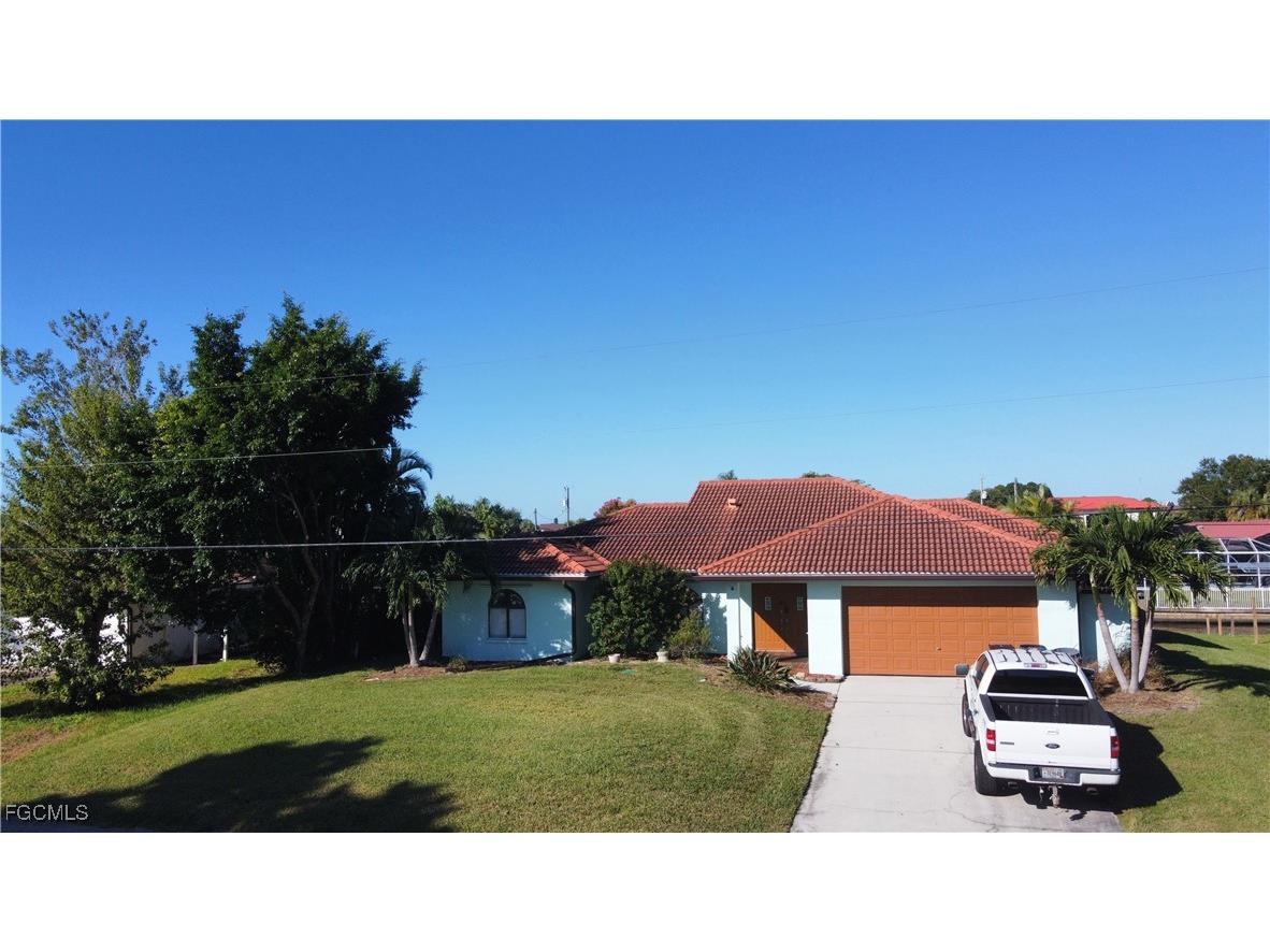 1823 Stevenson Road North Fort Myers FL 33917 2025015959 image3