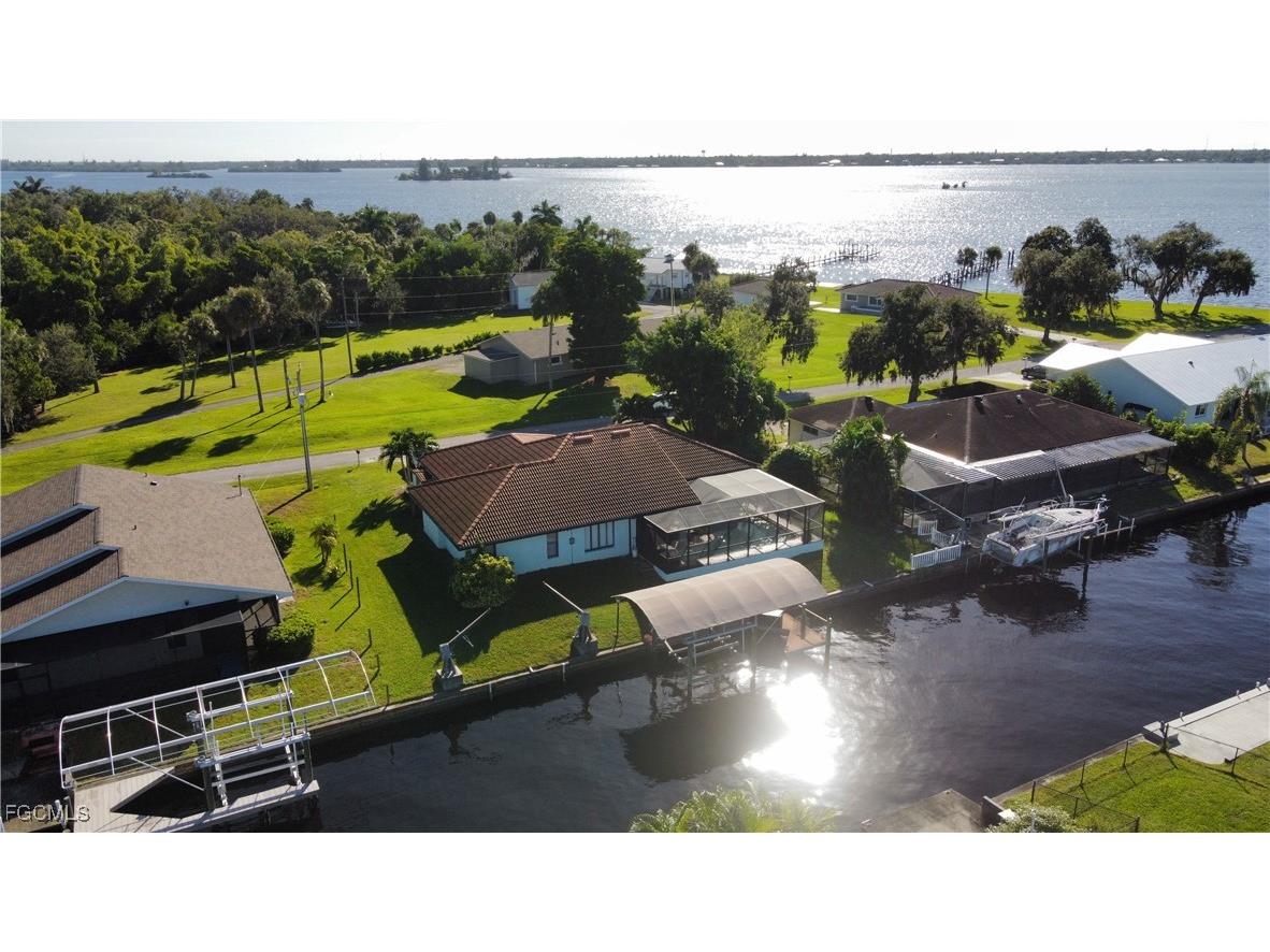 1823 Stevenson Road North Fort Myers FL 33917 2025015959 image32